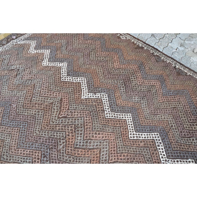 1960s Vintage Kilim Rug For Sale - Image 6 of 11
