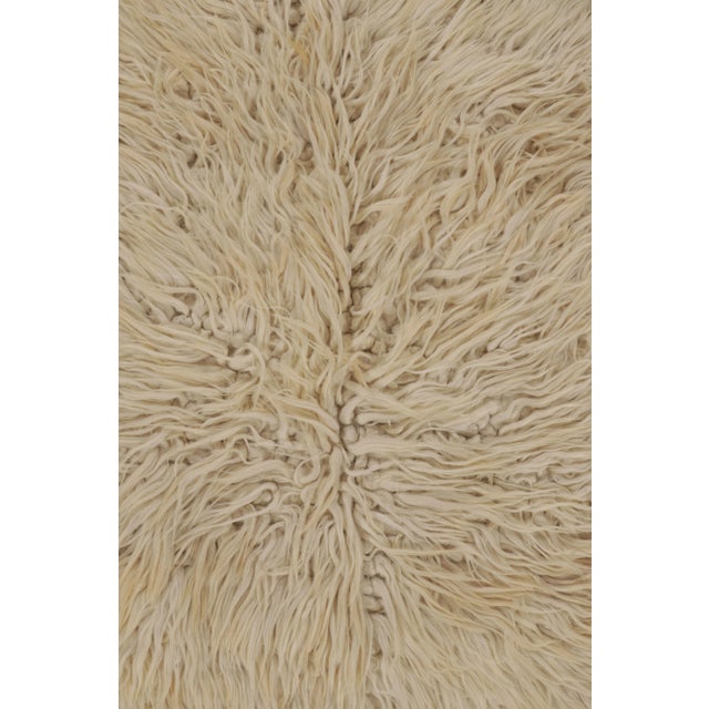 Vintage Turkish Tulu Rug, Beige Wool With Soft Pile - Rug & Kilim For Sale In New York - Image 6 of 7