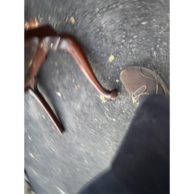 Wood Late 20th Century Henkel Harris Queen Anne Style Mahogany Open Dining Armchair For Sale - Image 7 of 14