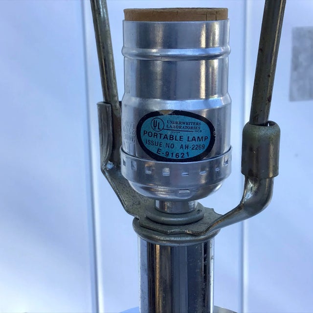 Mid 20th Century Mid-Century Hollywood Regency Lucite and Chrome Floor Lamp For Sale - Image 5 of 9