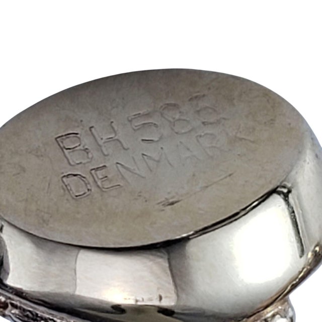 Late 20th Century 14 Karat Yellow Gold Denmark Little Mermaid Charm Link Bracelet For Sale - Image 9 of 10