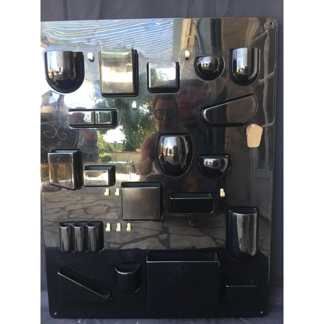 U ten silo, black wall-mounted pocket emptier, large model with clamp, excellent original condition, no missing parts, no...