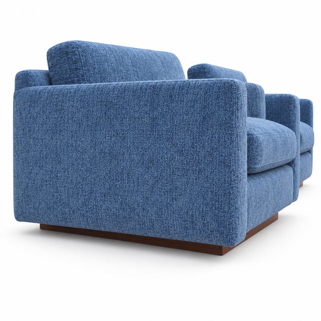 Mid-Century Modern Mid-Century Modern Lounge Chairs Walnut Base Chenille Fabric - Set of 2 For Sale - Image 3 of 5