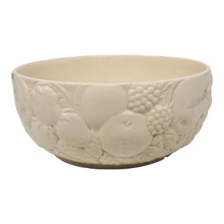 19th Century French Creamy Majolica Faïence Bowl by Sarreguemines For Sale