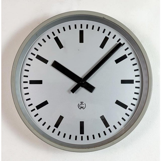 Metal Vintage Industrial Station Wall Clock from TCW, 1960 For Sale - Image 7 of 18