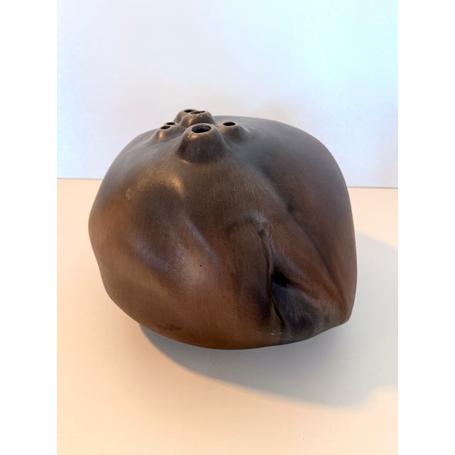 Brown Lacquered Ceramic Tulip Vase / Centerpiece attributed to Giacomo Onestini, 1970s For Sale - Image 6 of 15