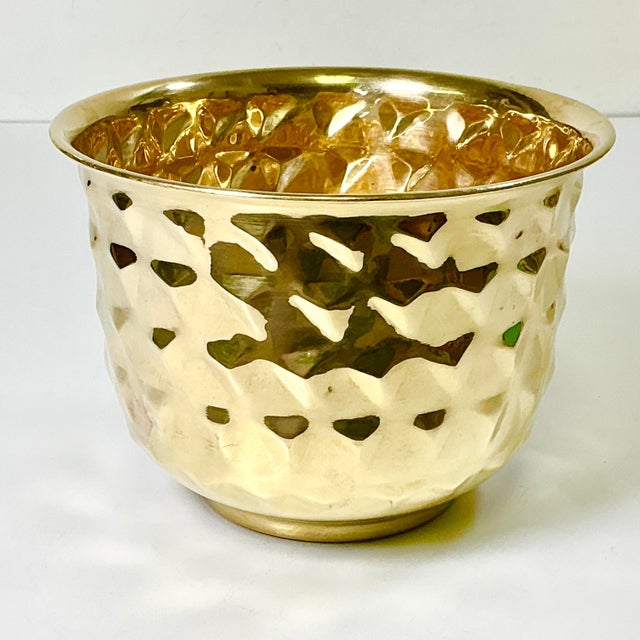 Brass Mid-Century Boho Chic Hollywood Regency Arts & Crafts Medium Textured Round Brass Planter For Sale - Image 8 of 10