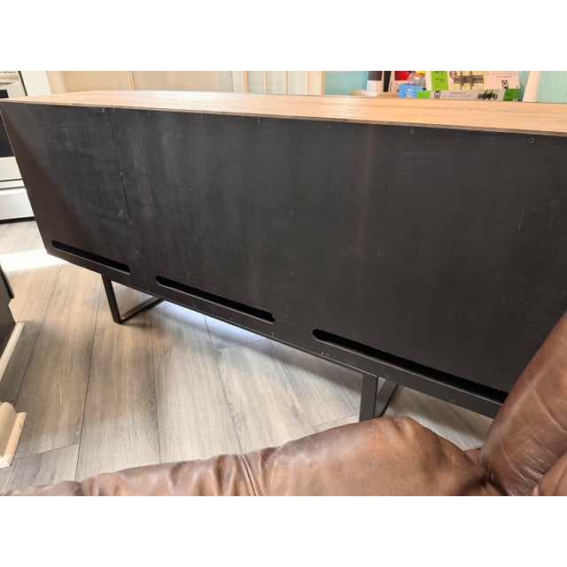 Gabby Home Swanson Cabinet | SCH-163240 | Discontinued For Sale In Jacksonville, FL - Image 6 of 8