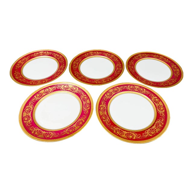 Mid 20th Century Puls Czech Fuchsia Gold Encrusted Porcelain Dinner Plates- Set of 5 For Sale