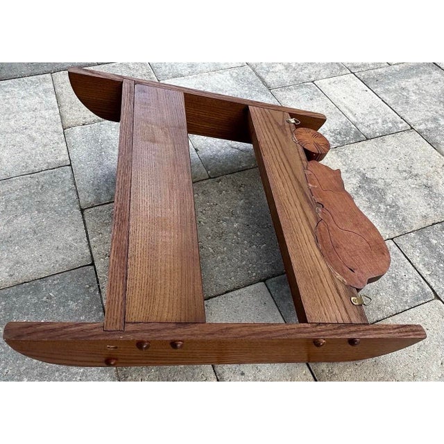 Vintage Mid-Late 20th Century Hand Crafted Oak Wall Shelf With Carved Cat For Sale In Orlando - Image 6 of 10