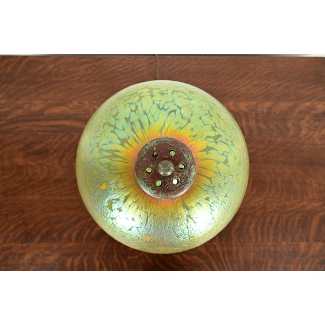 Early 20th Century Louis Comfort Tiffany Favrile Art Glass Table Lamp or Desk Lamp, Circa 1910 For Sale - Image 5 of 16