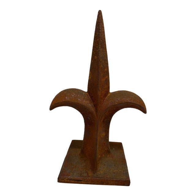 Vintage Heavy Cast Iron Fleur-De-Lis Door Stop / Book End / Decorative Piece For Sale