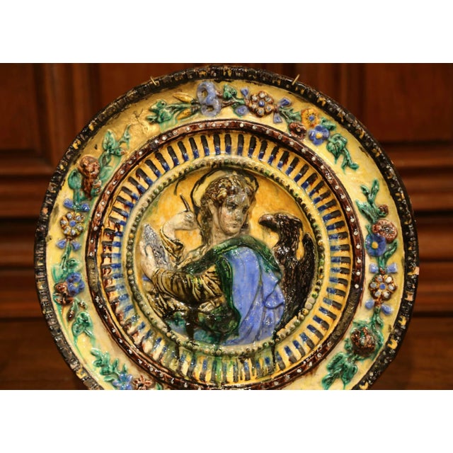 Italian Large Early 20th Century Italian Hand-Painted Majolica Wall Charger For Sale - Image 3 of 6