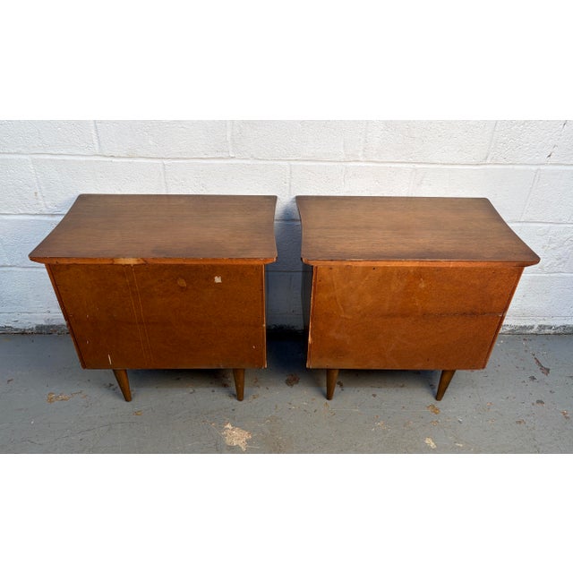 Pair of Mid 20th Century Walnut Nightstands For Sale - Image 10 of 16