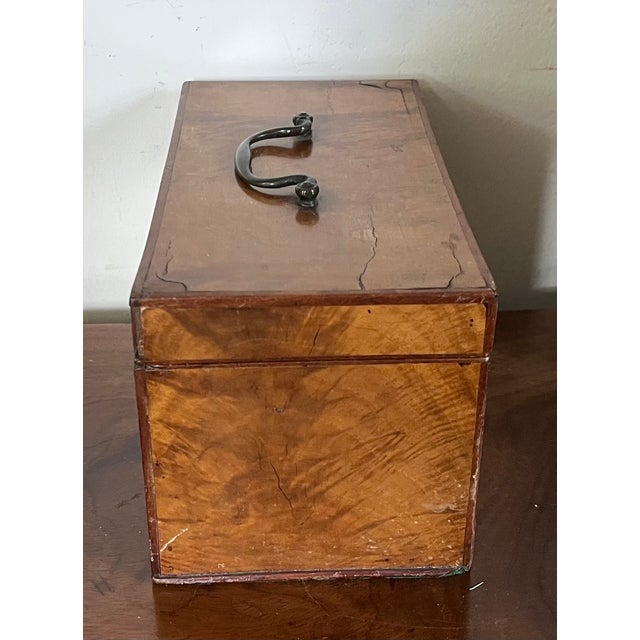 Antique 18th Century English George III Satinwood and Mahogany Tea Caddy Box Circa 1790 For Sale - Image 17 of 18
