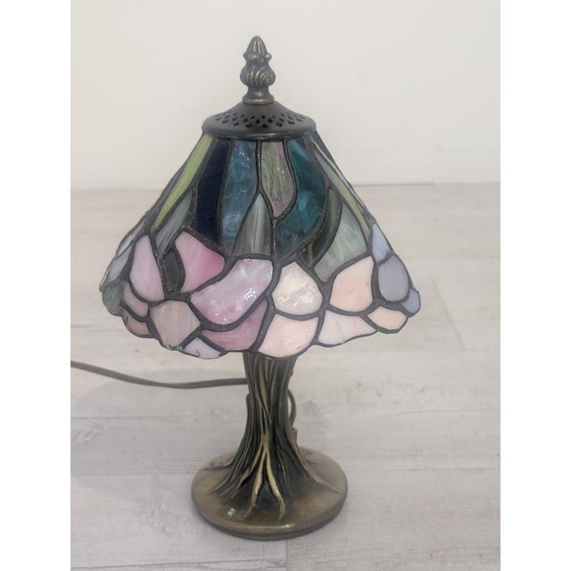 Tiffany Table Lamp attributed to Tiffany For Sale - Image 4 of 18