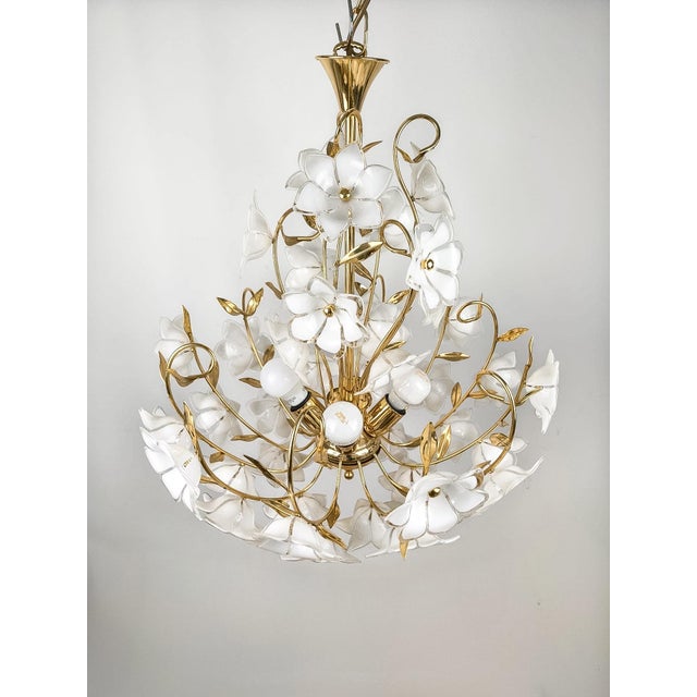 Murano Glass White Flowers Chandelier, 1970s For Sale - Image 18 of 18