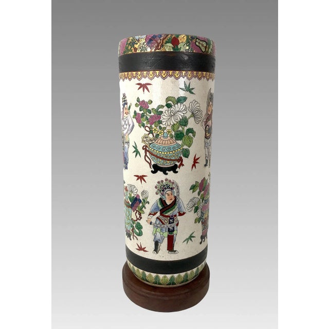 Ceramic The Chinese Warriors Umbrella Stand, 1950s, Beige Crackle Ge Ware With Gold / Gilt Work, Signed Chenghua For Sale - Image 7 of 13