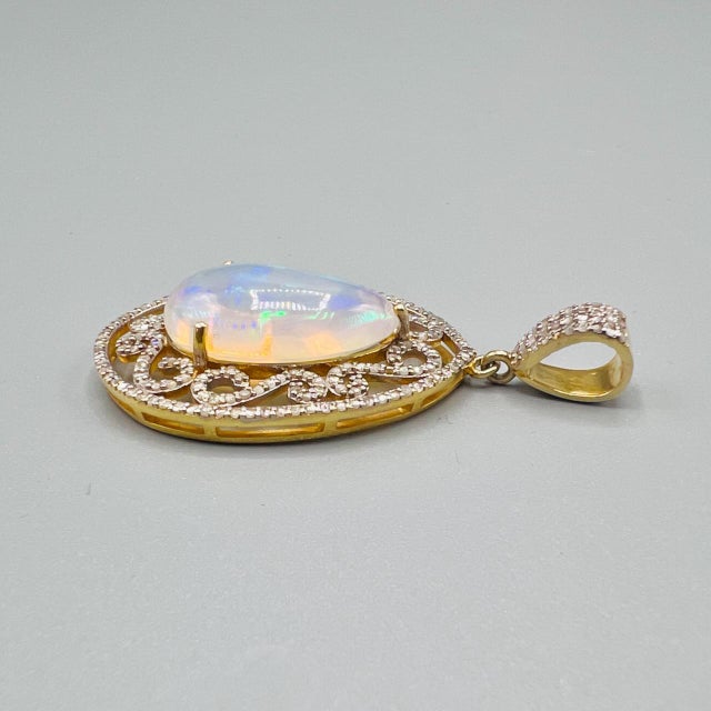 Vintage Art Deco Style Pear Opal and Diamond Teardrop Statement Pendant in Gilded 925 Silver, 1980s For Sale - Image 12 of 15