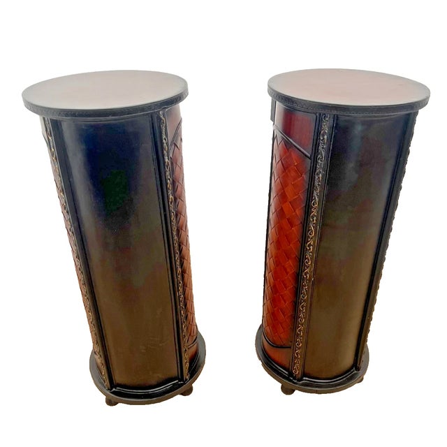 1980s 1980s Vintage Pair Round Nightstands Chest of Drawers Carved Six Felt Lined Drawers For Sale - Image 5 of 11