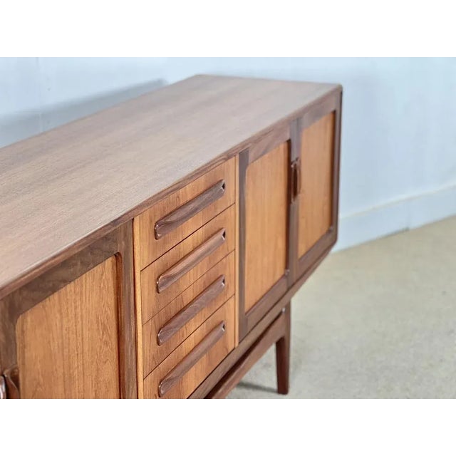 1960s Fresco Sideboard by Victor Wilkins for G Plan, 1960s For Sale - Image 5 of 11
