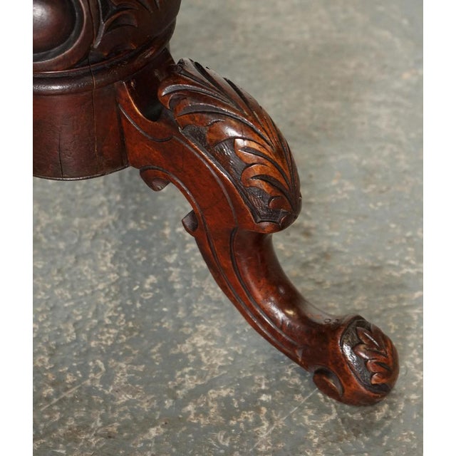 Gold Italian Chess Side End Lamp Table with Carved Legs For Sale - Image 8 of 16