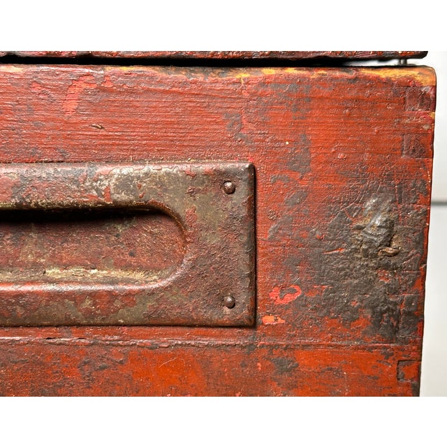 Wood Early 20th Century Farmhouse Red Dovetail Trunk Box For Sale - Image 7 of 17