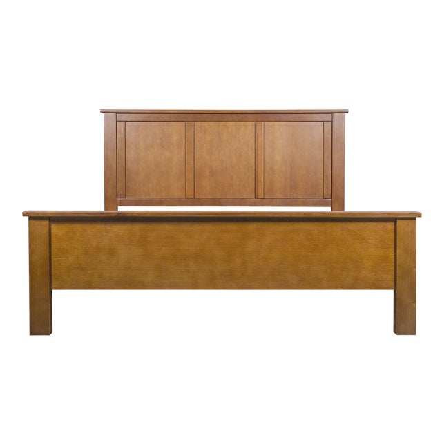 This Mission Oak Panel Bed in Michael's Cherry is a stunning piece of solid wood furniture, crafted with precision and...