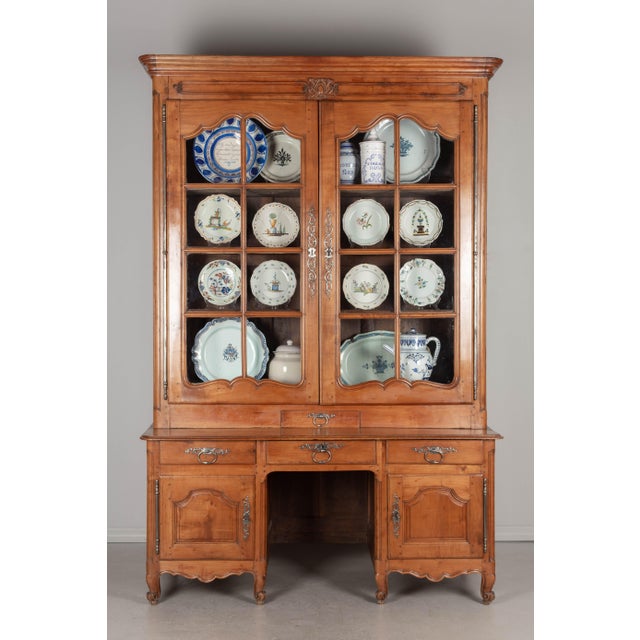 French FrenchLouis XV Bibliothèque or Display Cabinet For Sale - Image 3 of 13