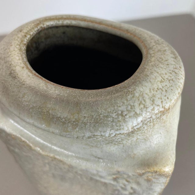 Ceramic Pottery Vase attributed to Heiner Balzar for Steuler, Germany, 1970s For Sale - Image 11 of 18