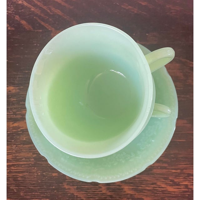 Anchor Hocking Vintage 1940’s Jadeite Pair “Alice” Floral Green Milk Glass Teacups With Plates! - 4pcs For Sale - Image 4 of 11