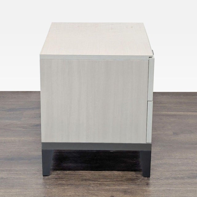 2020s Alf + DaFre Mont Blanc Nightstand With Contemporary Style For Sale - Image 5 of 10