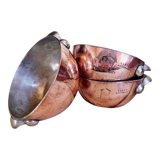Antique English Copper Bowl From Grosvenor Hotel London For Sale