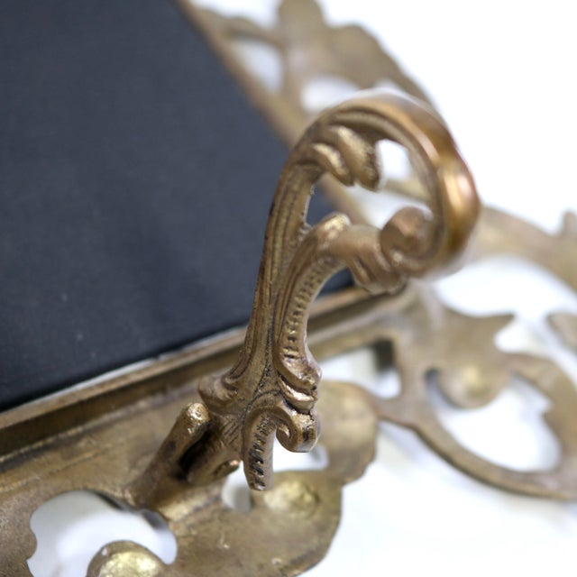 Victorian Antique Late 19th Century Rococo Style Ornate Cast Bronze Tabletop Easel Picture Frame For Sale - Image 3 of 9