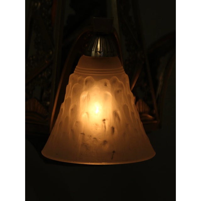 1920s Art Deco French Pending Lamp by Muller Frères, 1920s For Sale - Image 5 of 12
