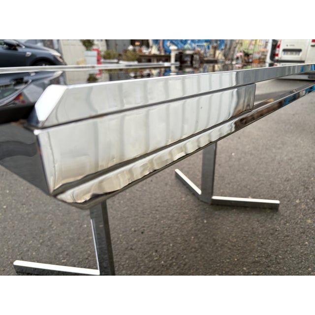 Extending Dining Table in Smoked Glass and Chrome attributed to Roche Bobois, 1972 For Sale - Image 4 of 13