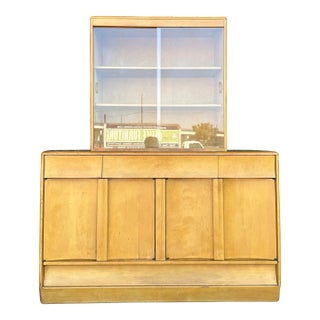 Heywood-Wakefield M196 Wheat Sideboard Hutch Midcentury Modern For Sale