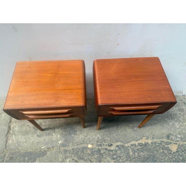 1960s Teak Nightstands with Oak Legs attributed to Johannes Andersen, 1964, Set of 2 For Sale - Image 5 of 15