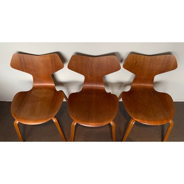 Grand Prix Chairs by Arne Jacobsen for Fritz Hansen, 1960s, Set of 6 For Sale - Image 9 of 16