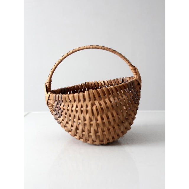 Farmhouse Vintage Handmade Buttocks Basket For Sale - Image 3 of 12