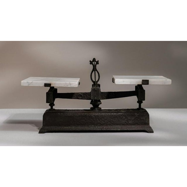 French Circa 1900 French Black Cast Iron and White Marble Balance Scale With Scrolled Column For Sale - Image 3 of 7