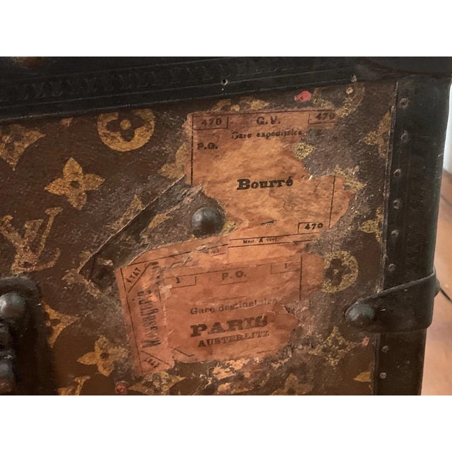Antique Louis Vuitton Monogram Canvas Steamer Trunk (Circa 1900) For Sale - Image 15 of 18