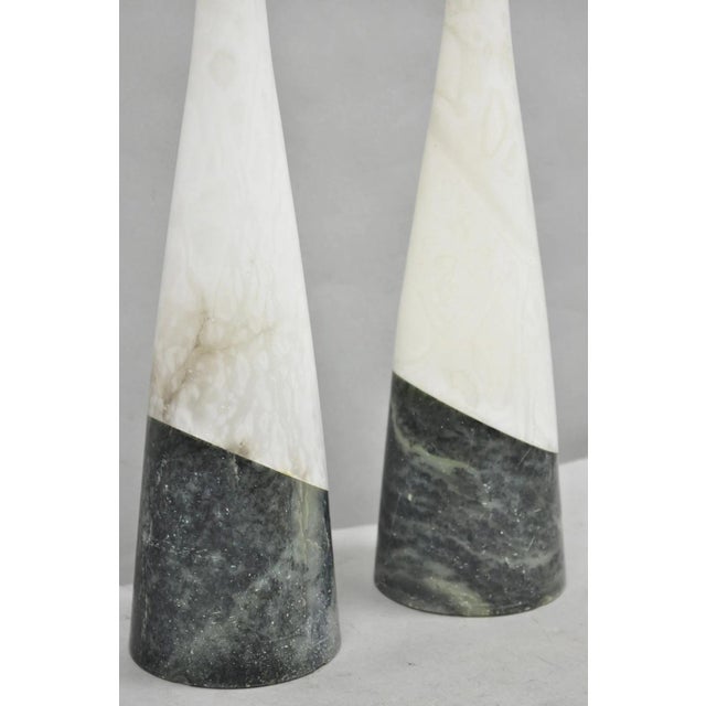 Vintage Italian Mid Century Modern 2 Tone Alabaster Green White Table Lamp Pair For Sale - Image 15 of 18