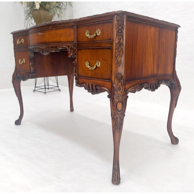 Carved Mahogany Embossed Black Leather Top Petit Compact 5 Drawers Desk MINT For Sale - Image 10 of 14