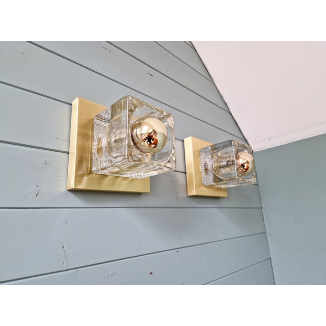 1970s Ice Cube Wall Lights from Peill & Putzler, 1970s, Set of 2 For Sale - Image 5 of 18