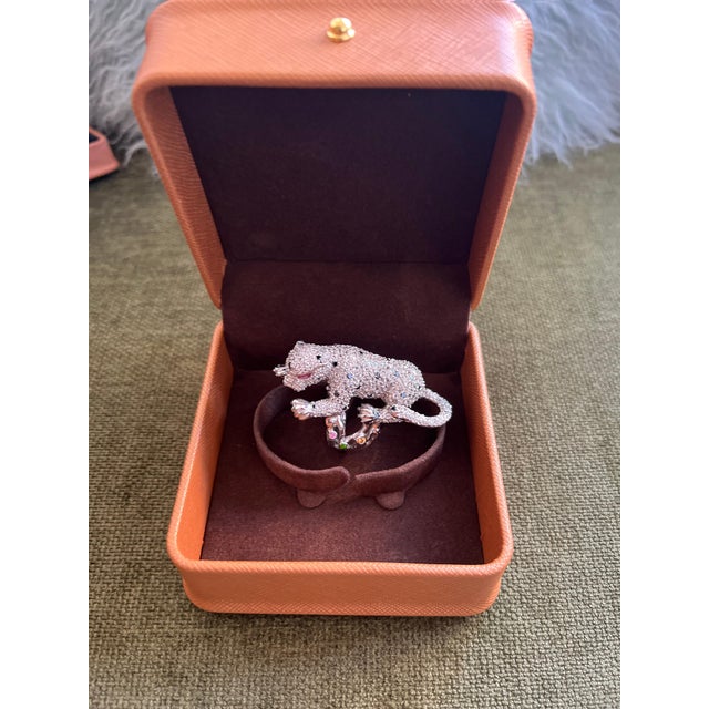 Bochic “Orient” Multi Sapphire & Ruby Panther Vintage Ring Set In 18 K Gold & Silver For Sale In New York - Image 6 of 9