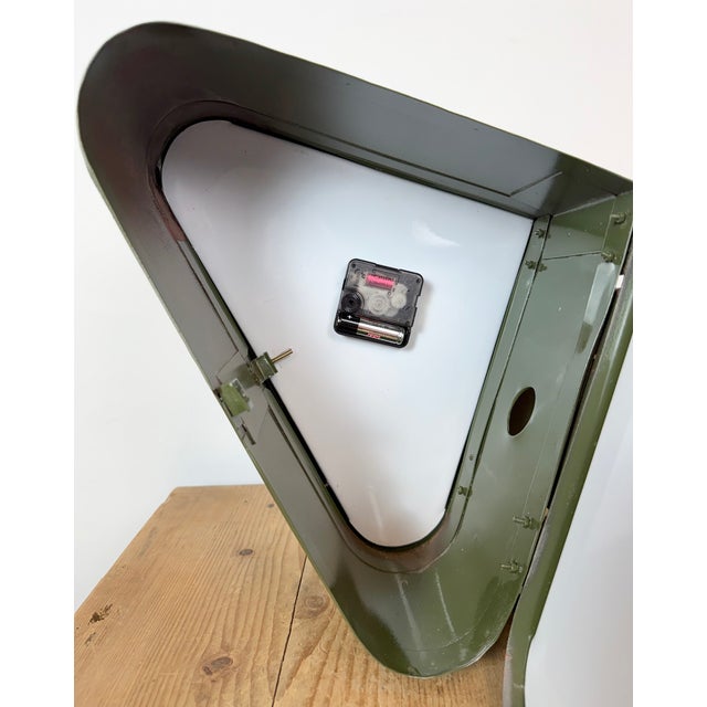 Vintage Green Ships Double-Sided Wall Clock from Seiko, 1970s For Sale - Image 17 of 18