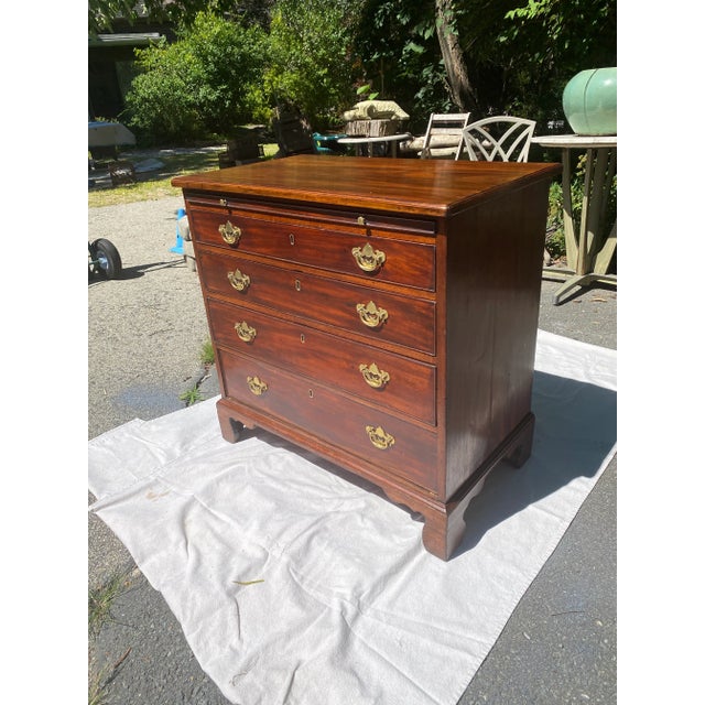 English Late 18th Century Antique Chippendale Chest With Writing Slide For Sale - Image 3 of 12