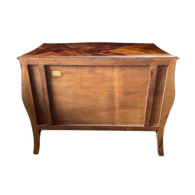 Brown Italian Rococo Style Bombé-Form Olivewood Veneer 3-Drawer Chest For Sale - Image 8 of 12
