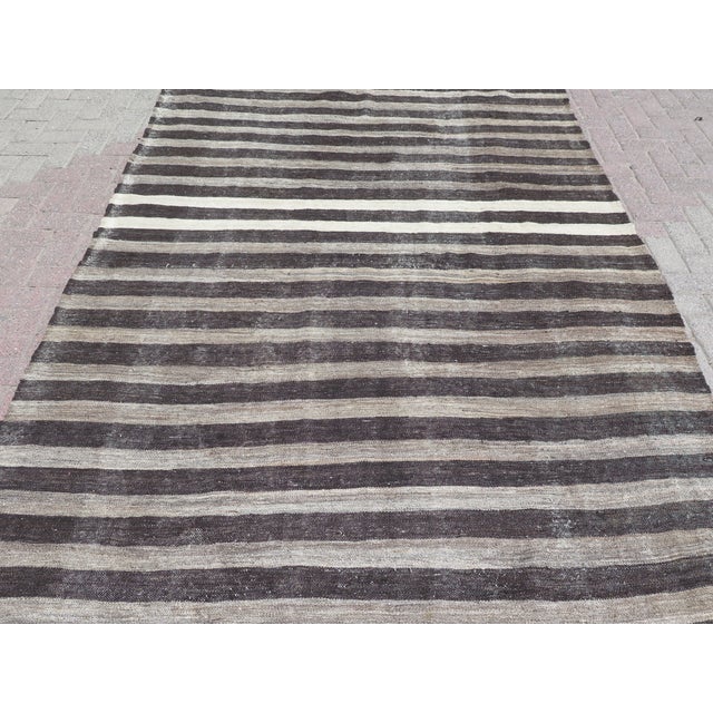Contemporary Mid 20th Century Black & Gray Specially Handwoven Minimalist Vintage Kilim Area Rug For Sale - Image 3 of 10